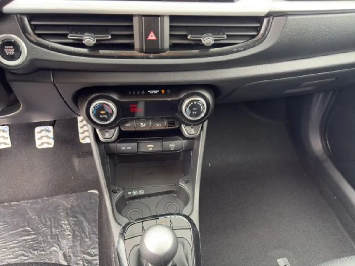 Kia Picanto nuova a Perugia (17)
