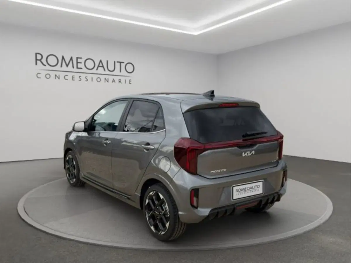 Kia Picanto nuova a Perugia (4)