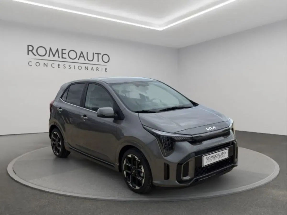 Kia Picanto nuova a Perugia (8)