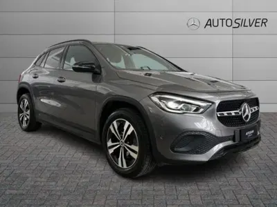 Mercedes-Benz GLA SUV 200 d Automatic Sport Plus del 2022 usata a Verona