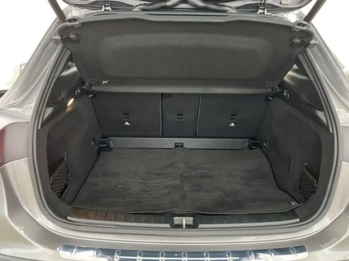 Mercedes-Benz GLA SUV usata a Verona (13)