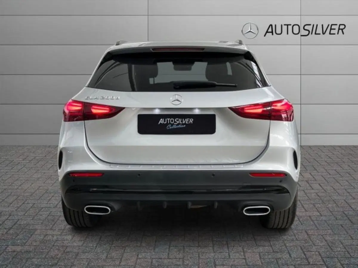 Mercedes-Benz GLA SUV usata a Verona (2)