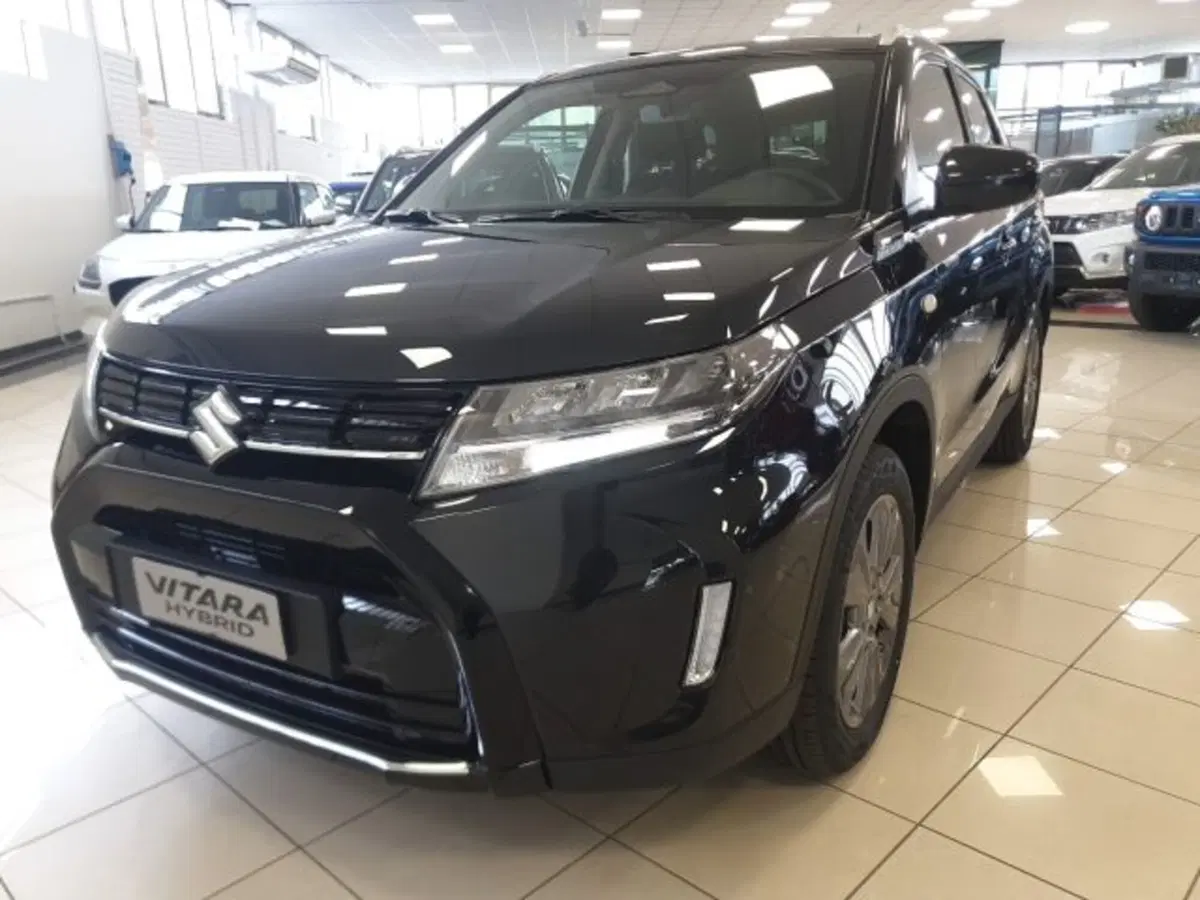 Suzuki Vitara nuova a Reggio Emilia (18)