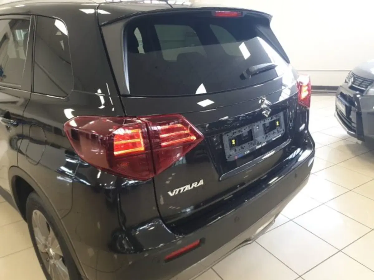 Suzuki Vitara nuova a Reggio Emilia (20)