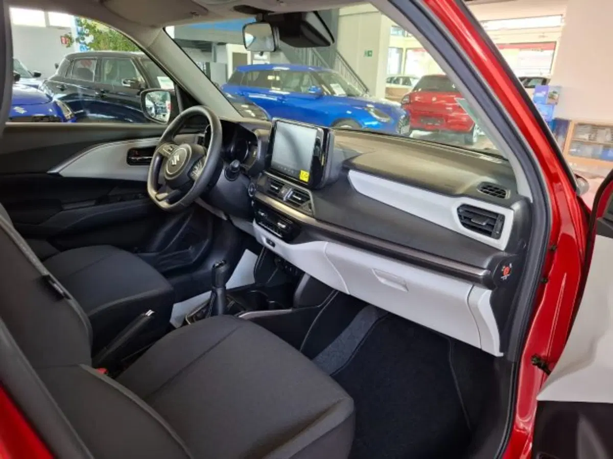 Suzuki Swift nuova a Reggio Emilia (13)