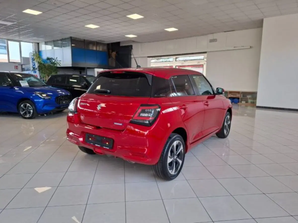 Suzuki Swift nuova a Reggio Emilia (5)