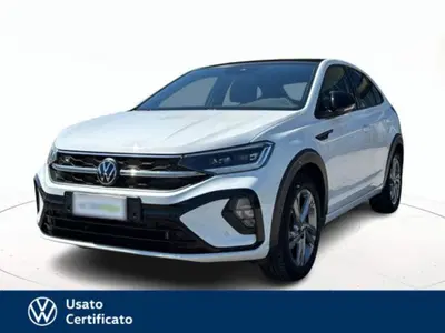 Volkswagen Taigo 1.0 TSI 110 CV DSG R-Line del 2023 usata a Arzignano