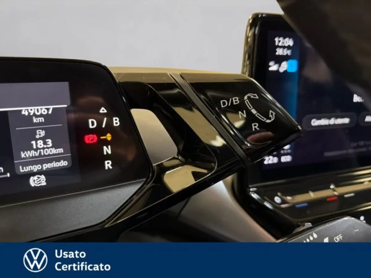 Volkswagen ID.5 usata a Vicenza (11)
