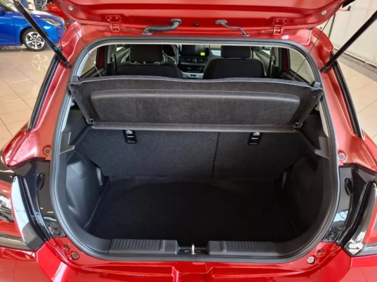 Suzuki Swift nuova a Reggio Emilia (12)