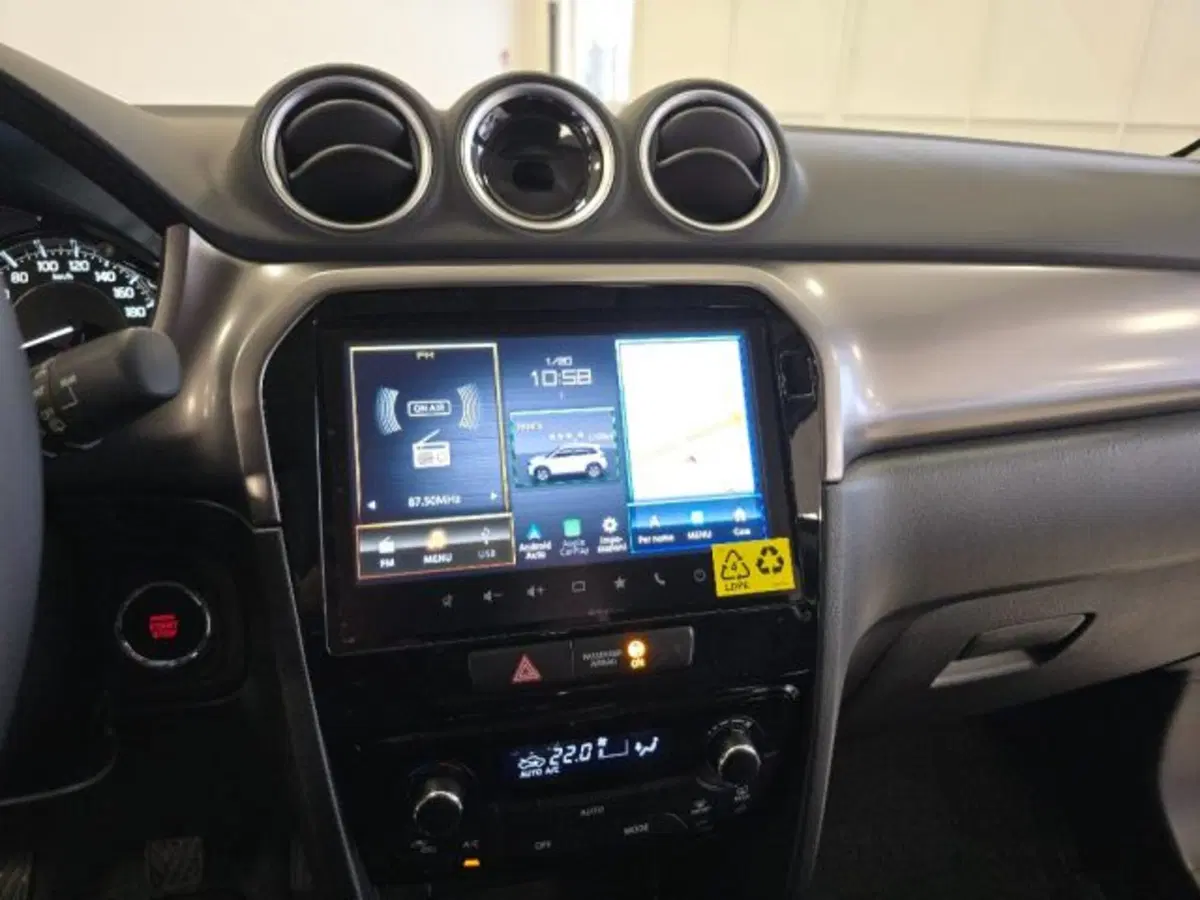 Suzuki Vitara nuova a Reggio Emilia (11)