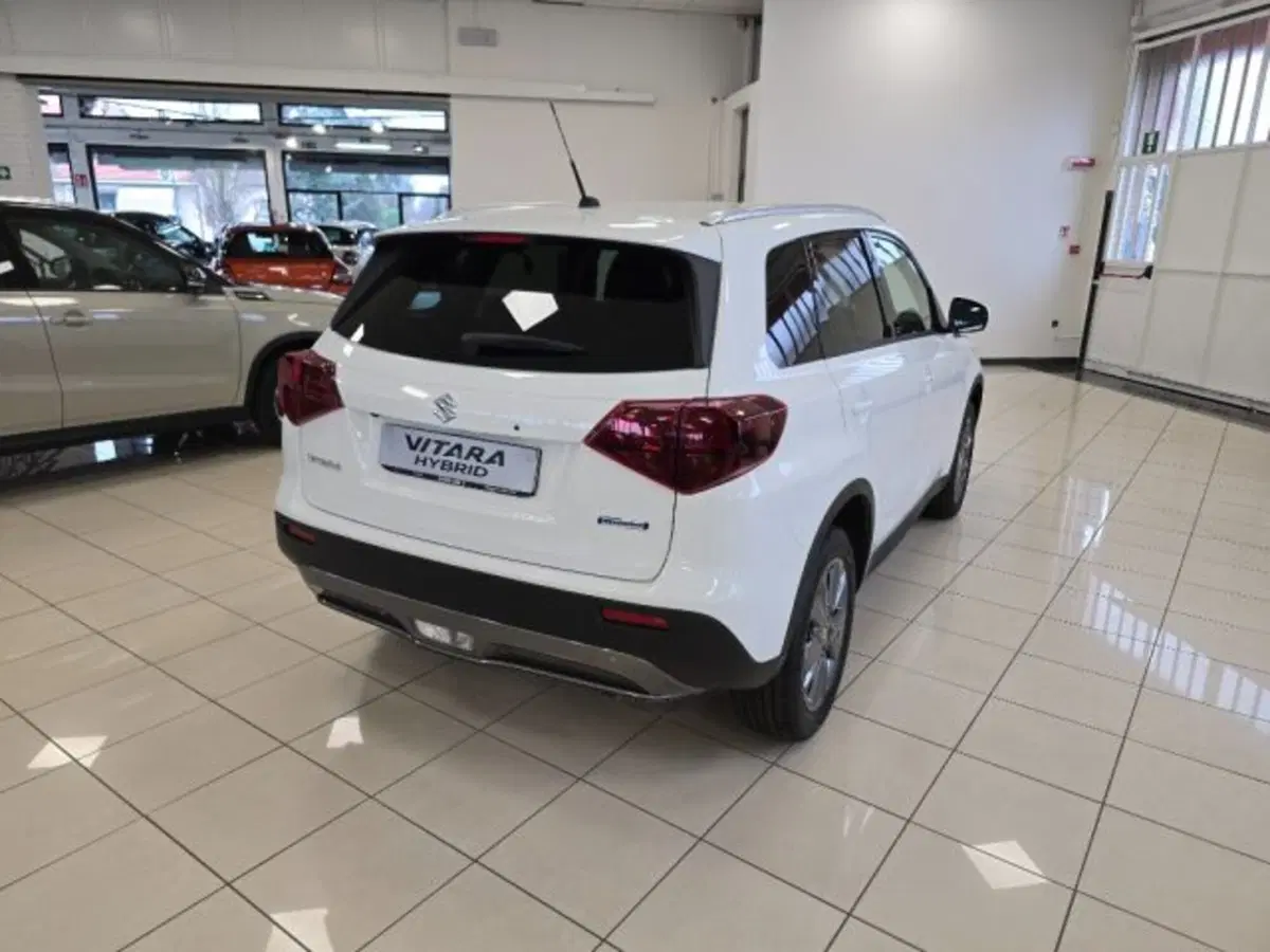 Suzuki Vitara nuova a Reggio Emilia (5)