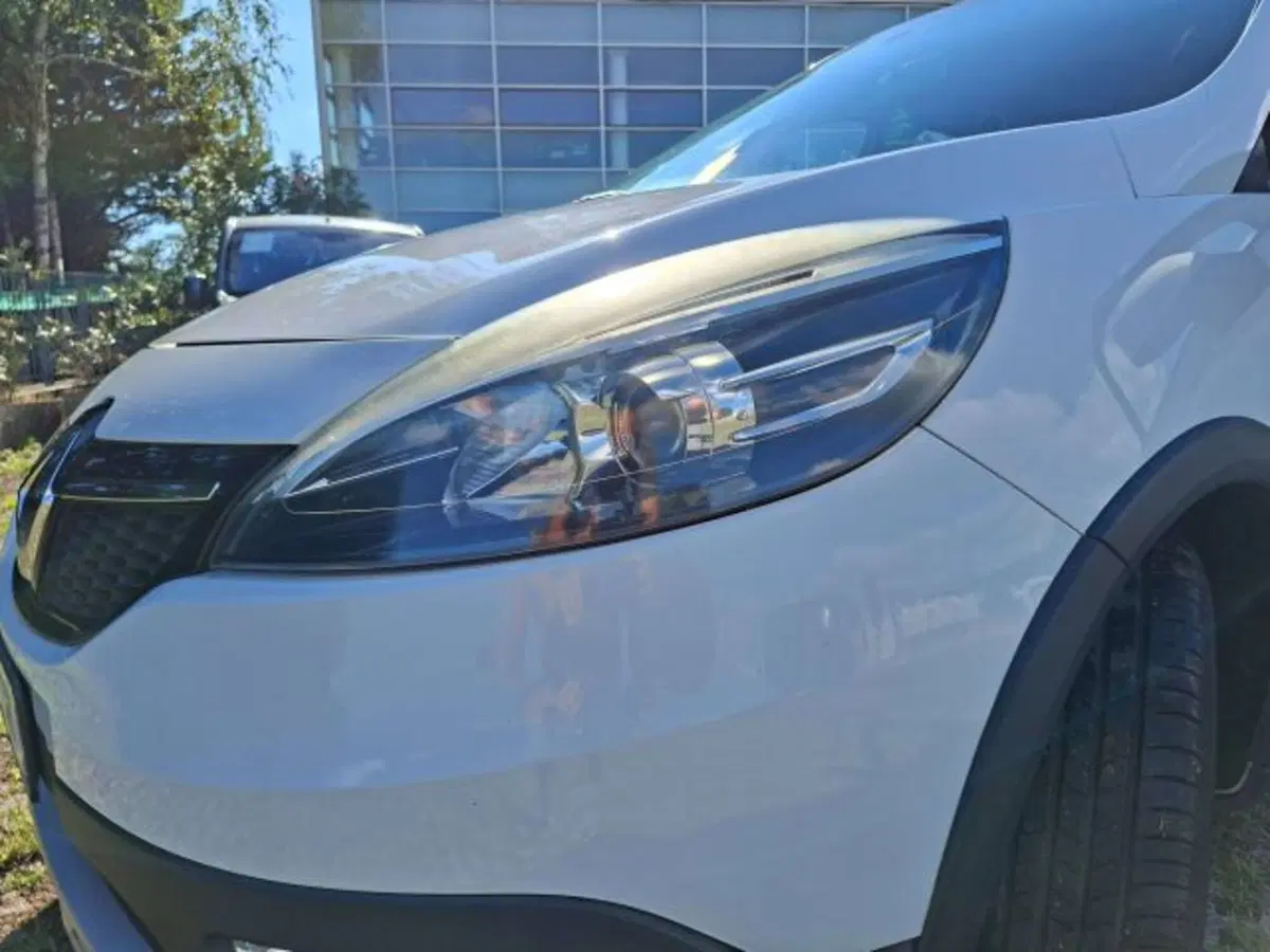 Renault Scenic E-Tech Electric usata a Como (14)