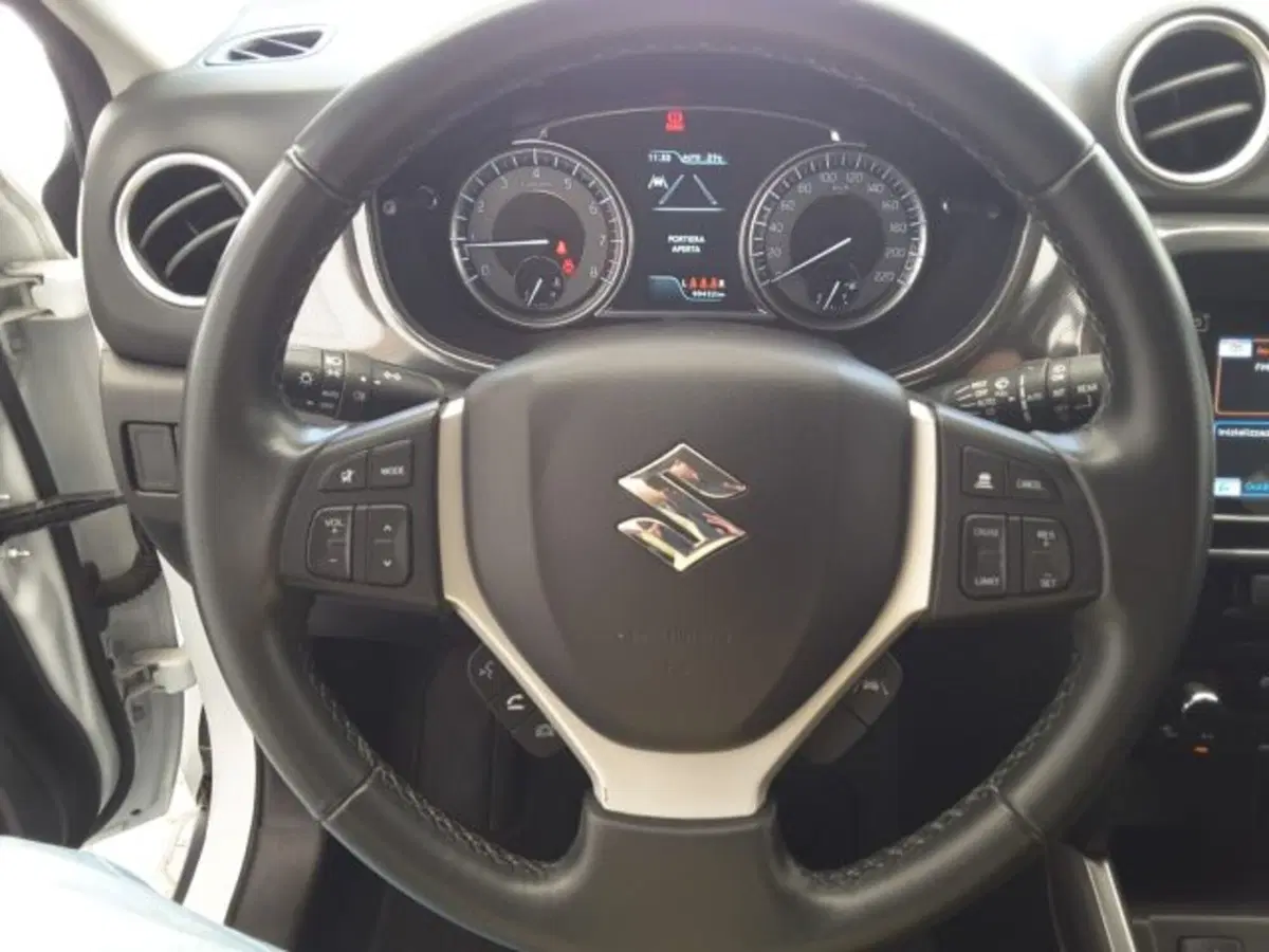 Suzuki Vitara usata a Firenze (7)