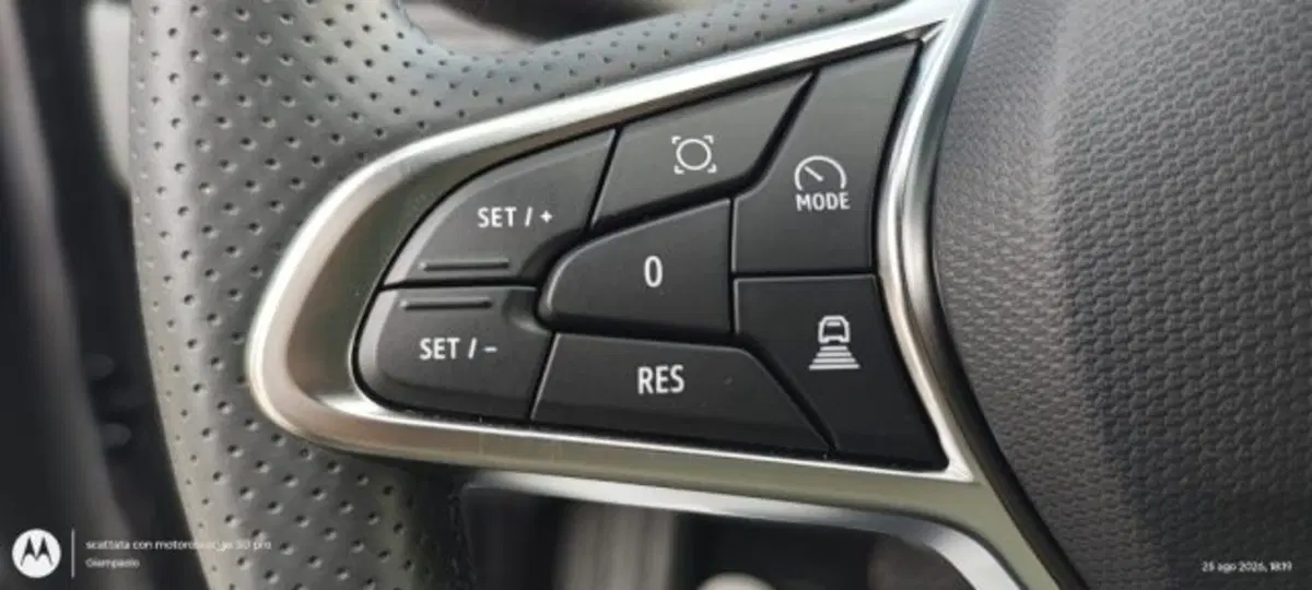 Renault Symbioz usata a Taranto (14)