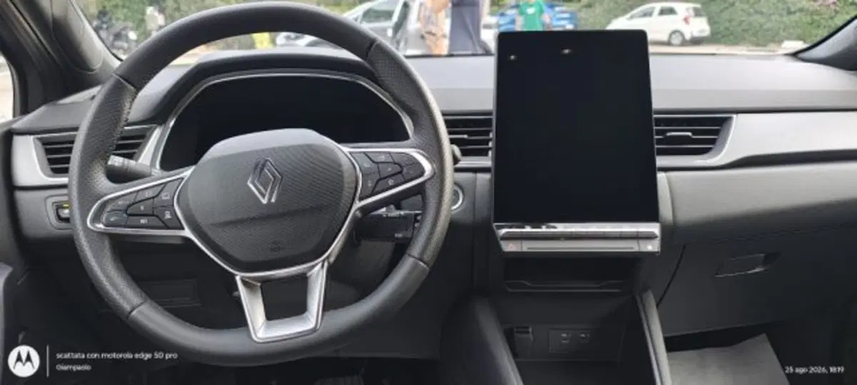 Renault Symbioz usata a Taranto (9)