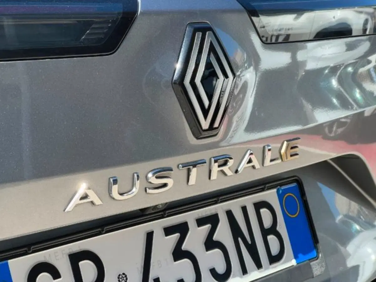 Renault Austral usata a Taranto (9)