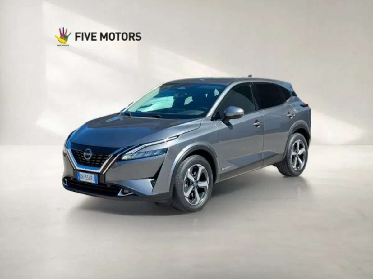 Nissan Qashqai usata a Taranto (3)