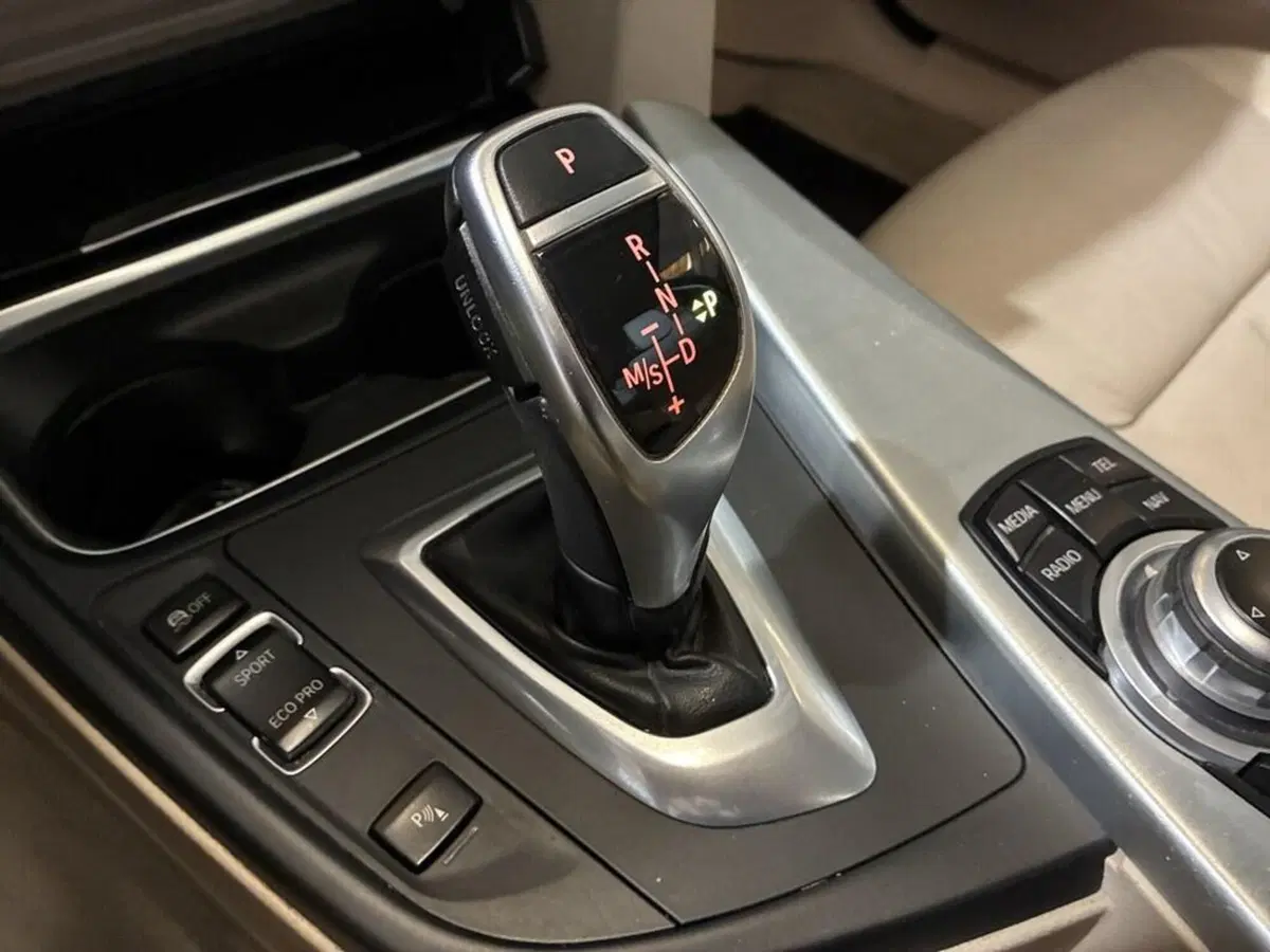 BMW Serie 3 Touring usata a Torino (11)
