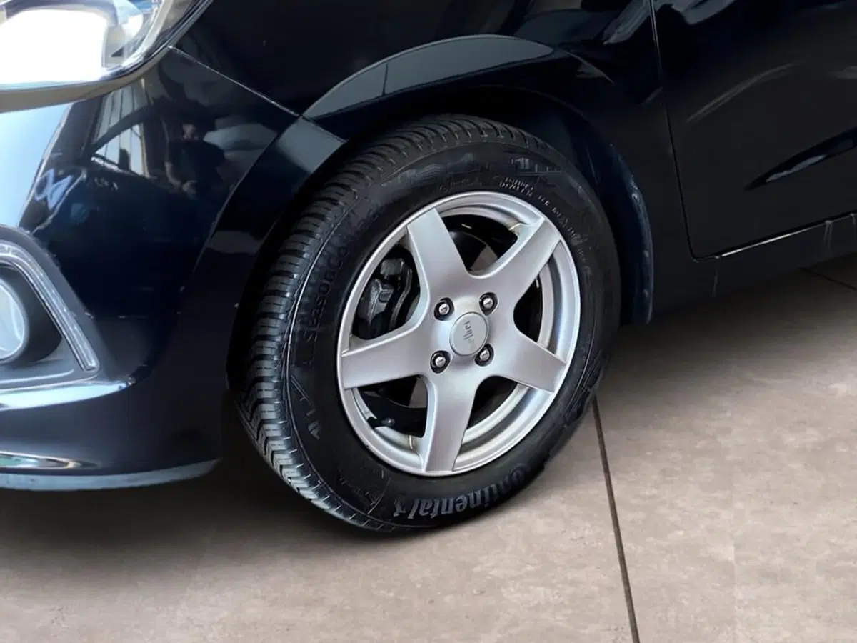 Hyundai i10 usata a Torino (15)