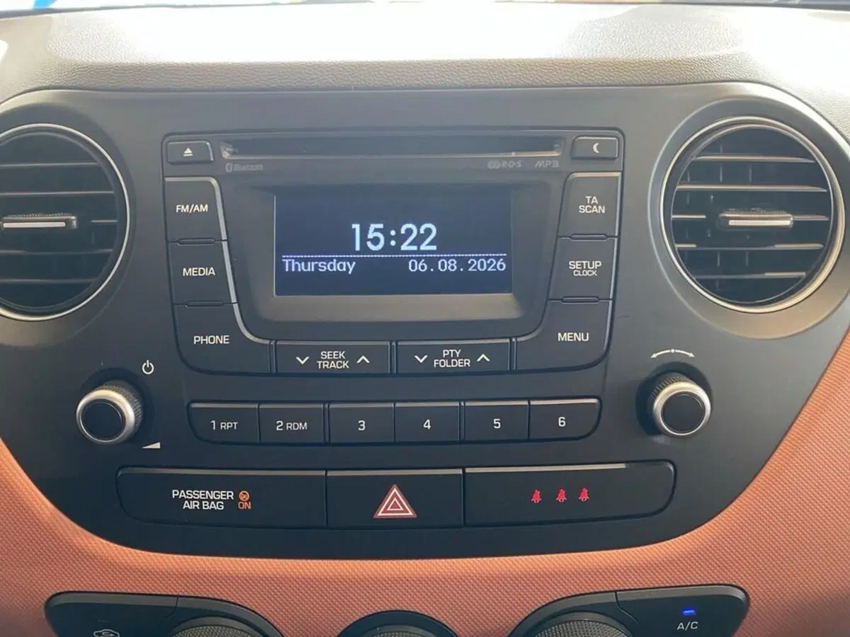 Hyundai i10 usata a Torino (9)