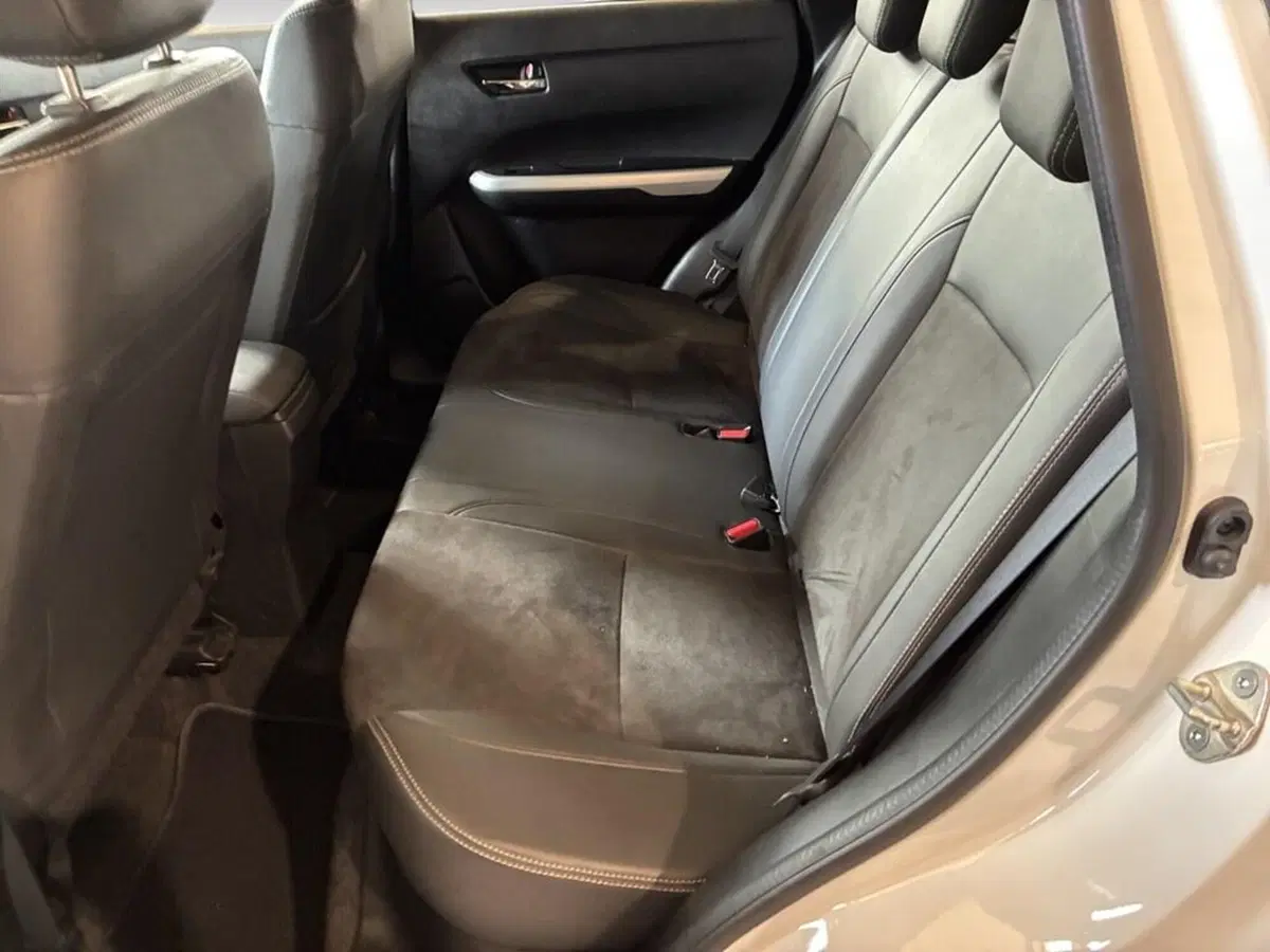 Suzuki Vitara usata a Torino (8)
