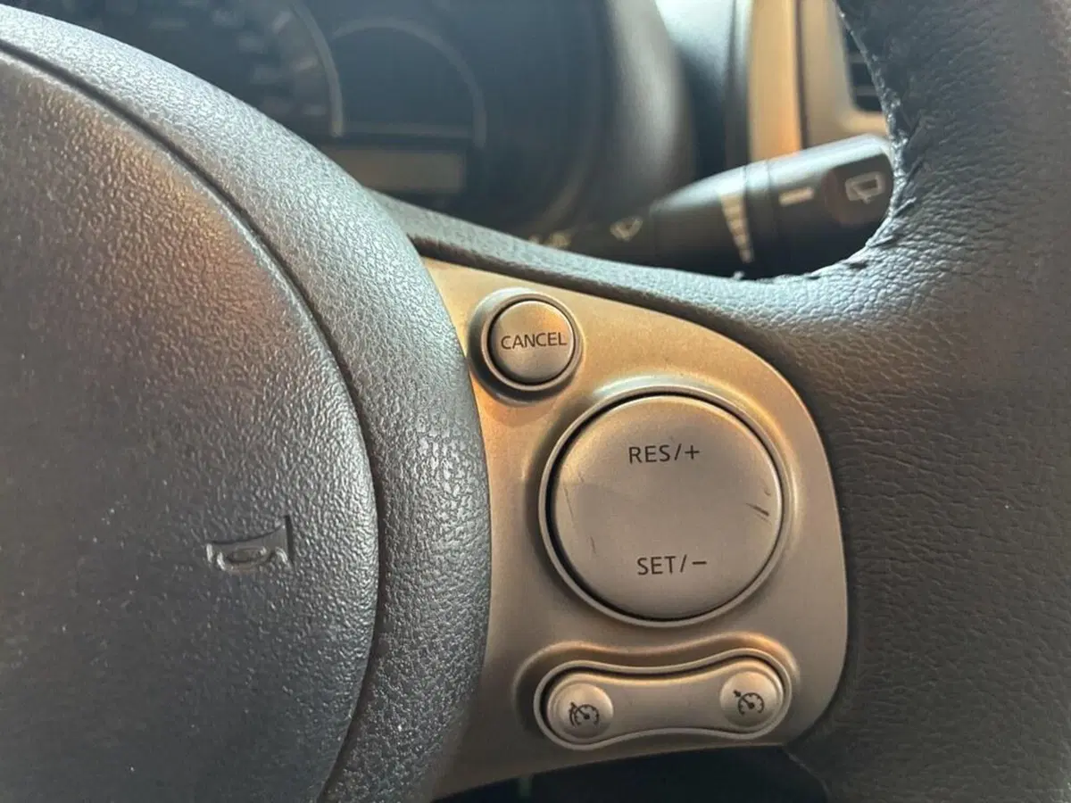 Nissan Micra usata a Torino (14)