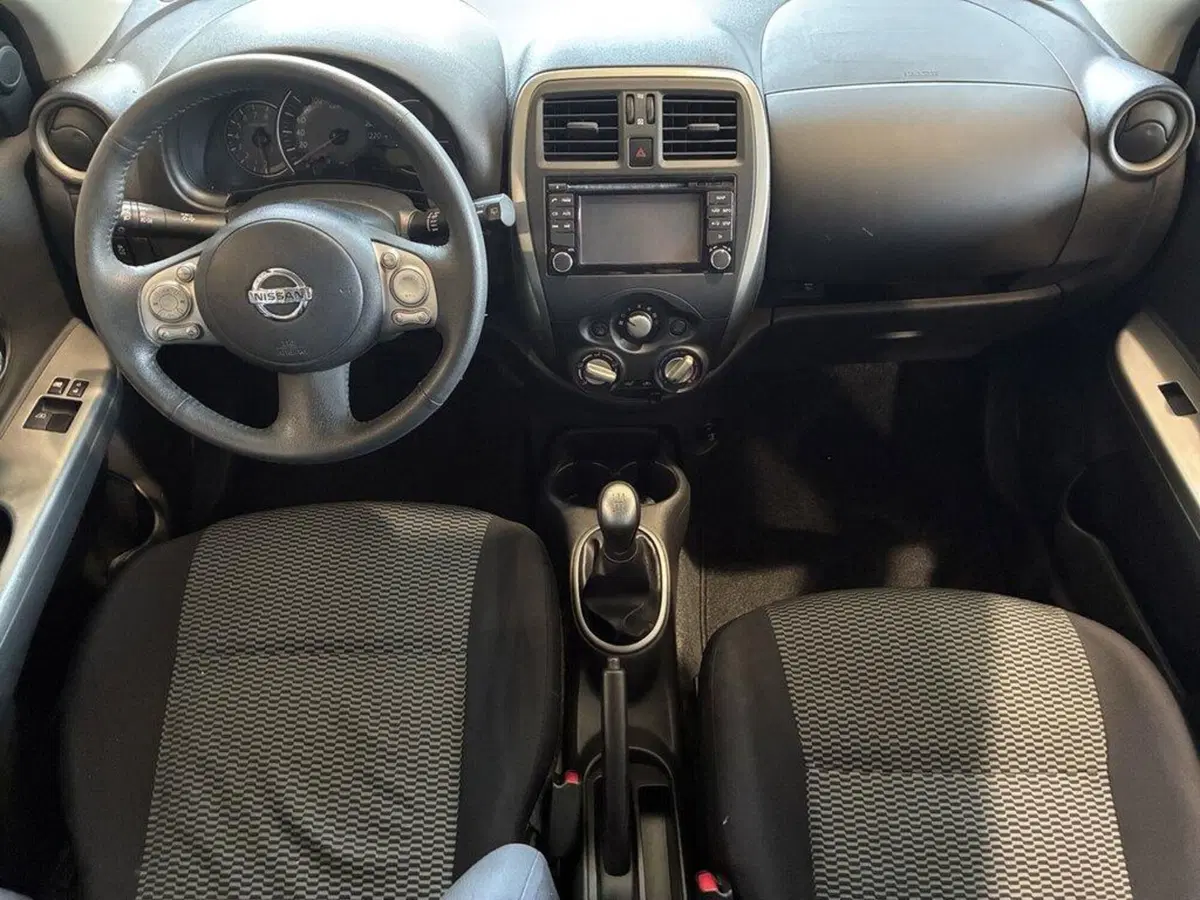 Nissan Micra usata a Torino (5)