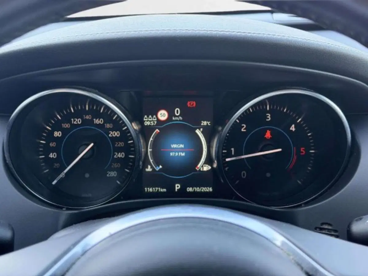 Jaguar F-Pace usata a Siena (15)
