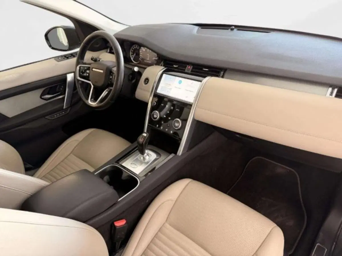 Land Rover Discovery Sport usata a Siena (10)