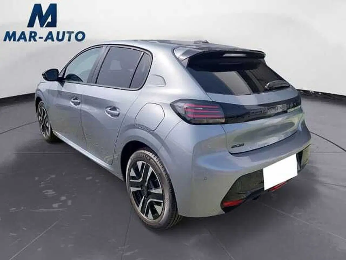 Peugeot 208 nuova a Treviso (2)