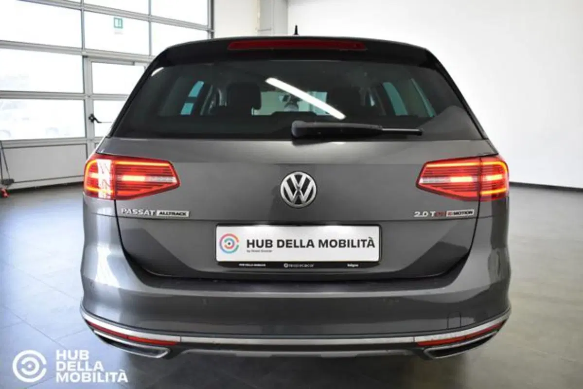 Volkswagen Passat Variant usata a Perugia (5)