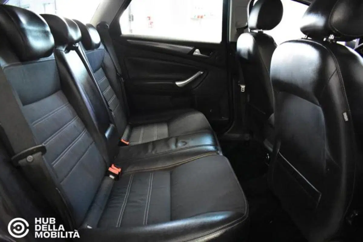 Ford Mondeo Station Wagon usata a Perugia (12)