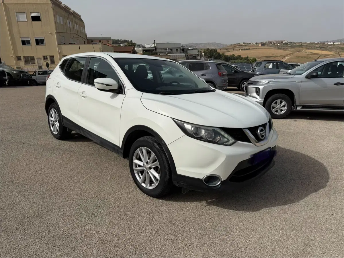 Nissan Qashqai usata a Agrigento (2)