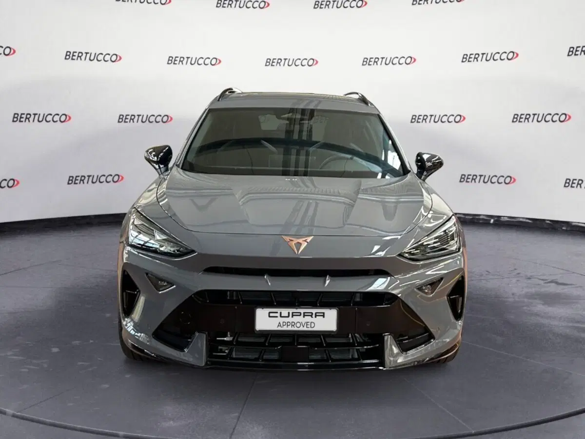 Cupra Formentor nuova a Verona (2)