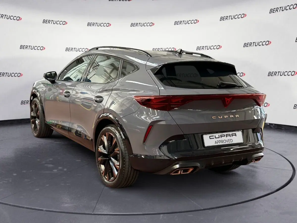 Cupra Formentor nuova a Verona (4)