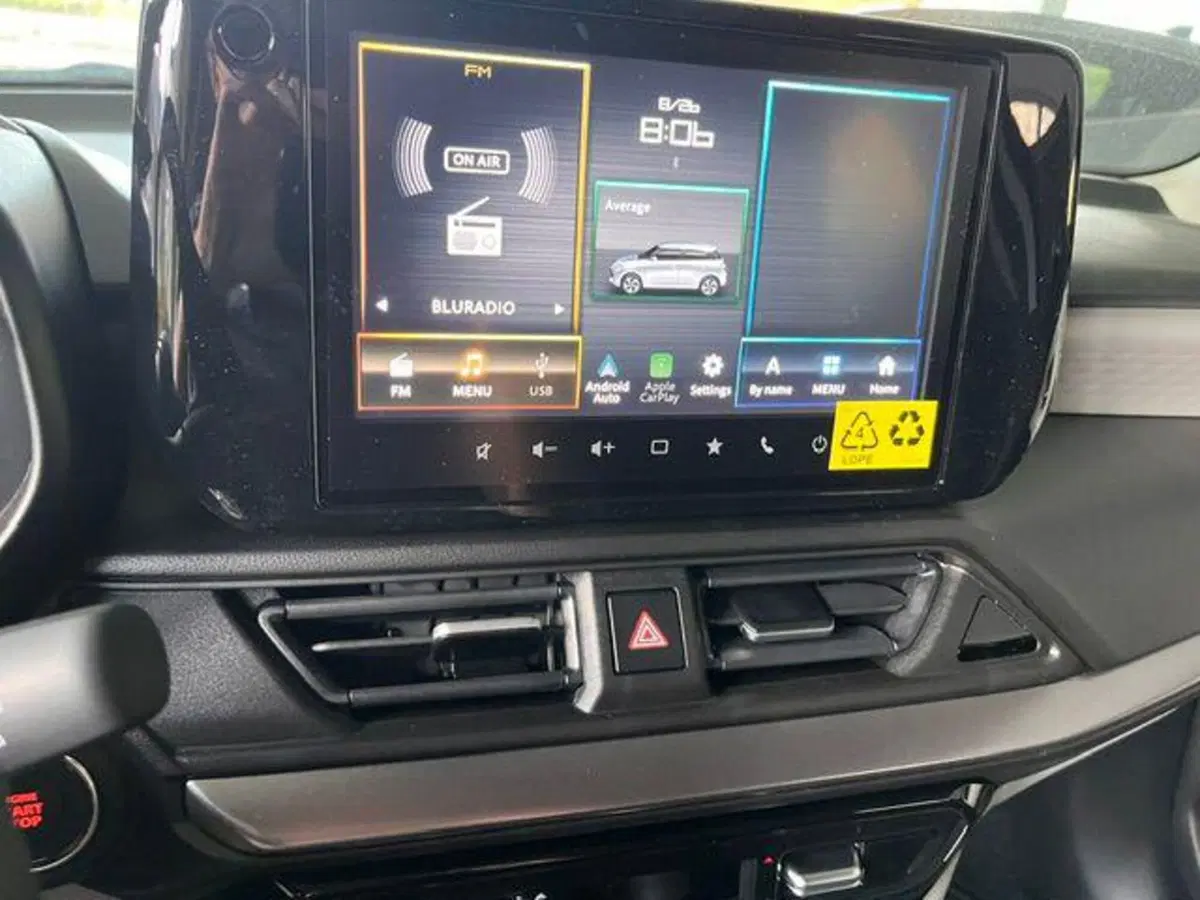 Suzuki Swift nuova a Verbano Cusio Ossola (16)
