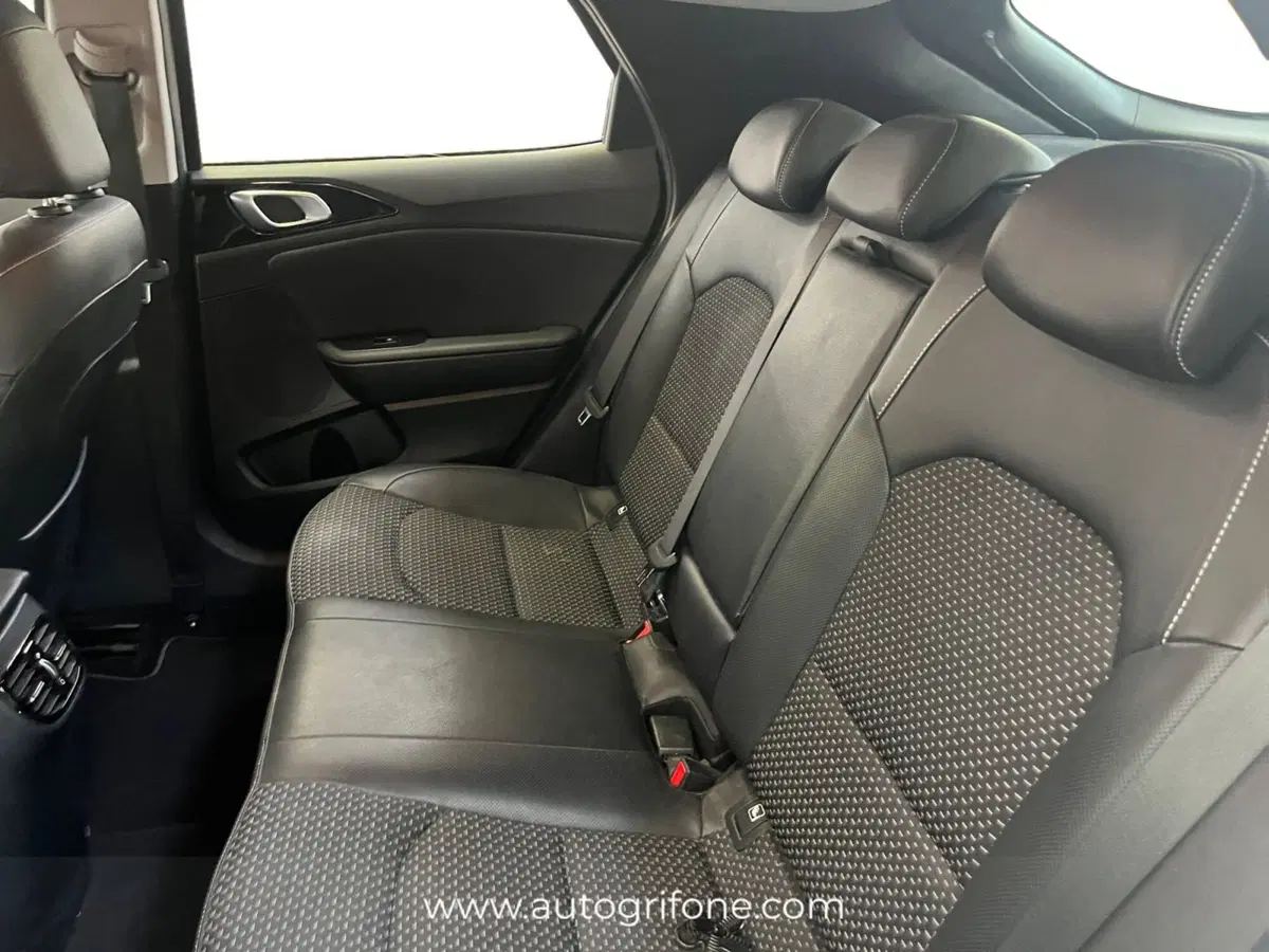 Kia XCeed usata a Modena (13)
