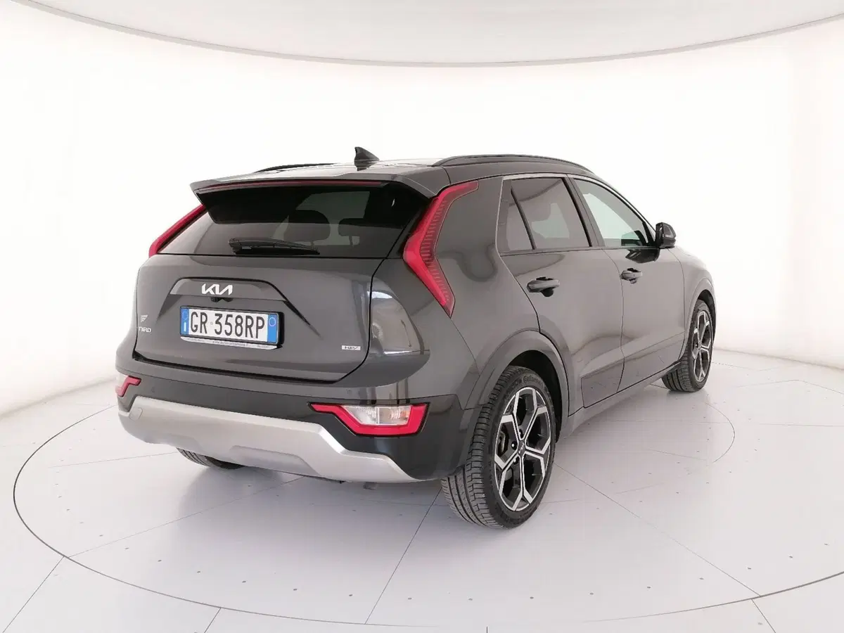 Kia Niro usata a Roma (2)