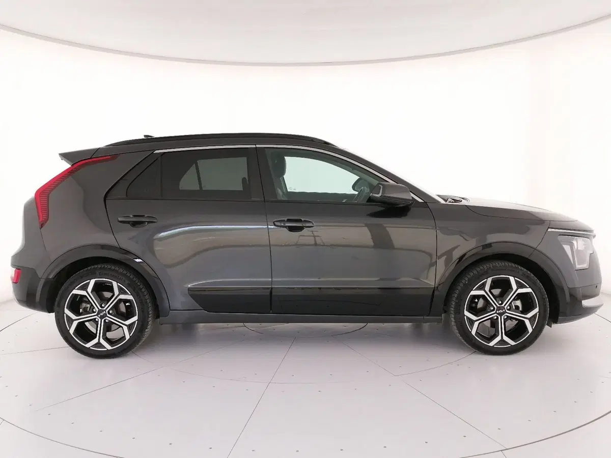 Kia Niro usata a Roma (3)