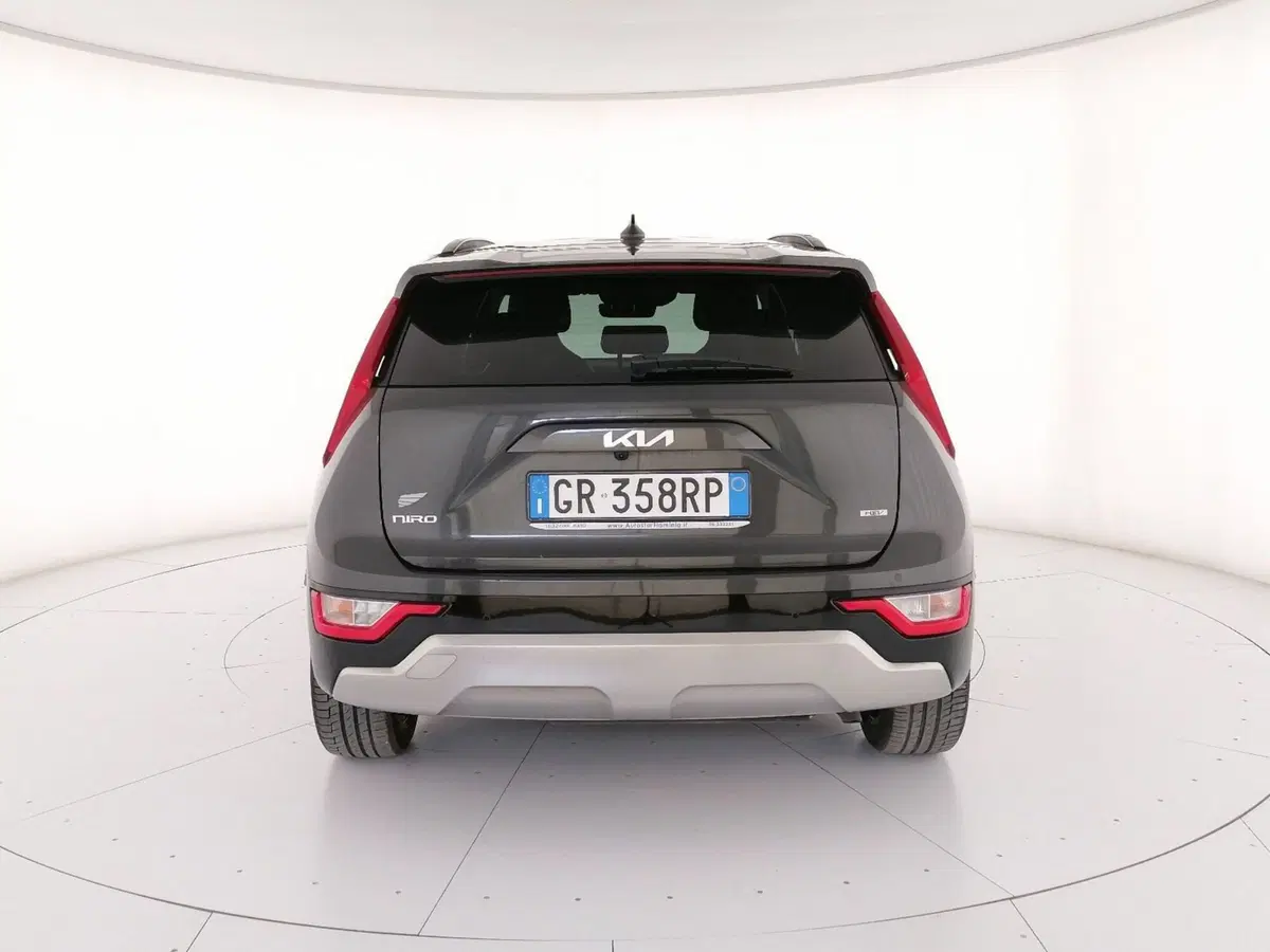 Kia Niro usata a Roma (4)