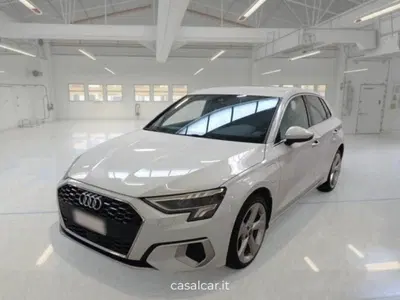 Audi A3 Sportback 40 TFSI e S tronic Business Advanced del 2021 usata a Salerno