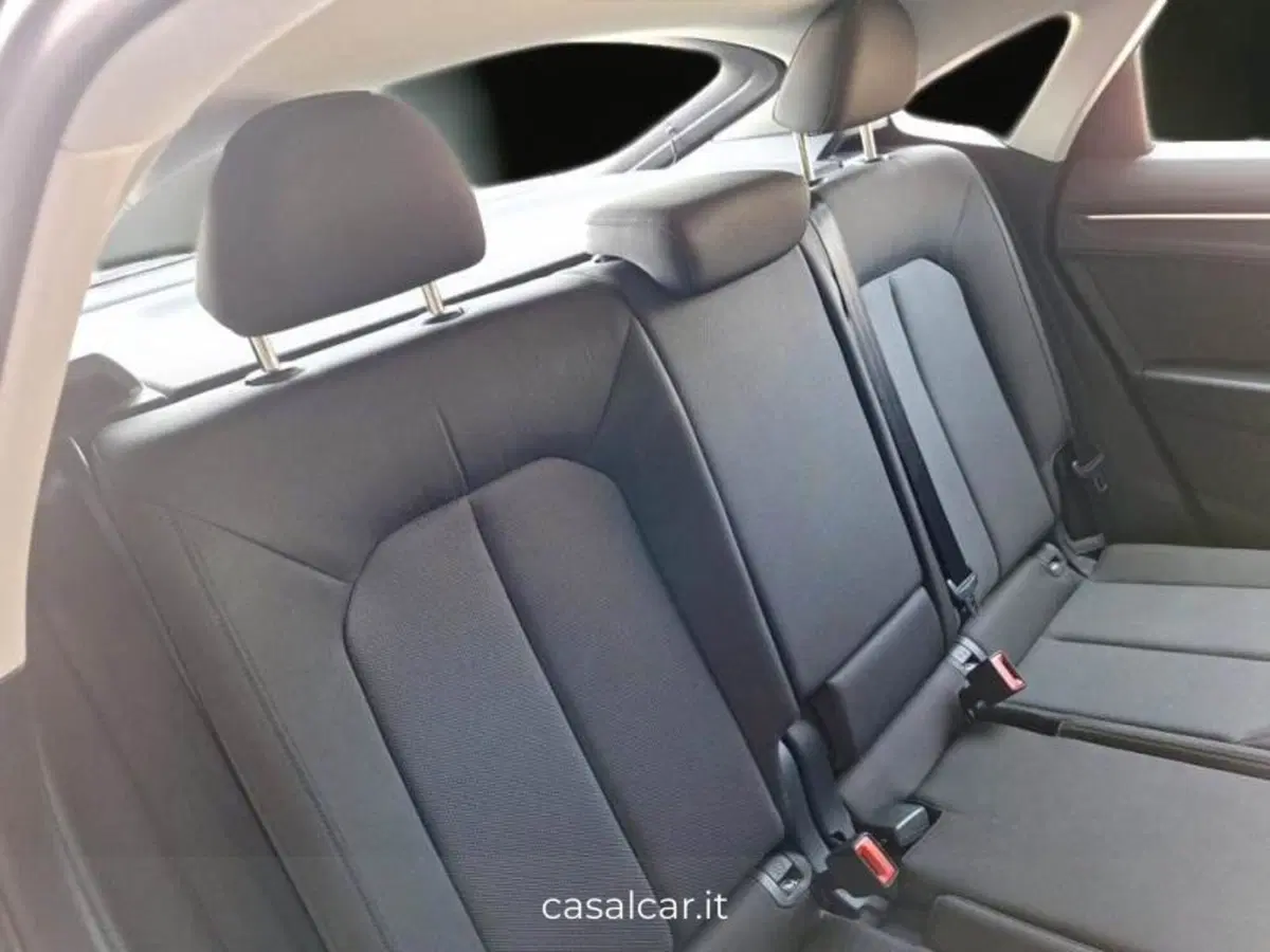 Audi Q3 Sportback usata a Salerno (15)