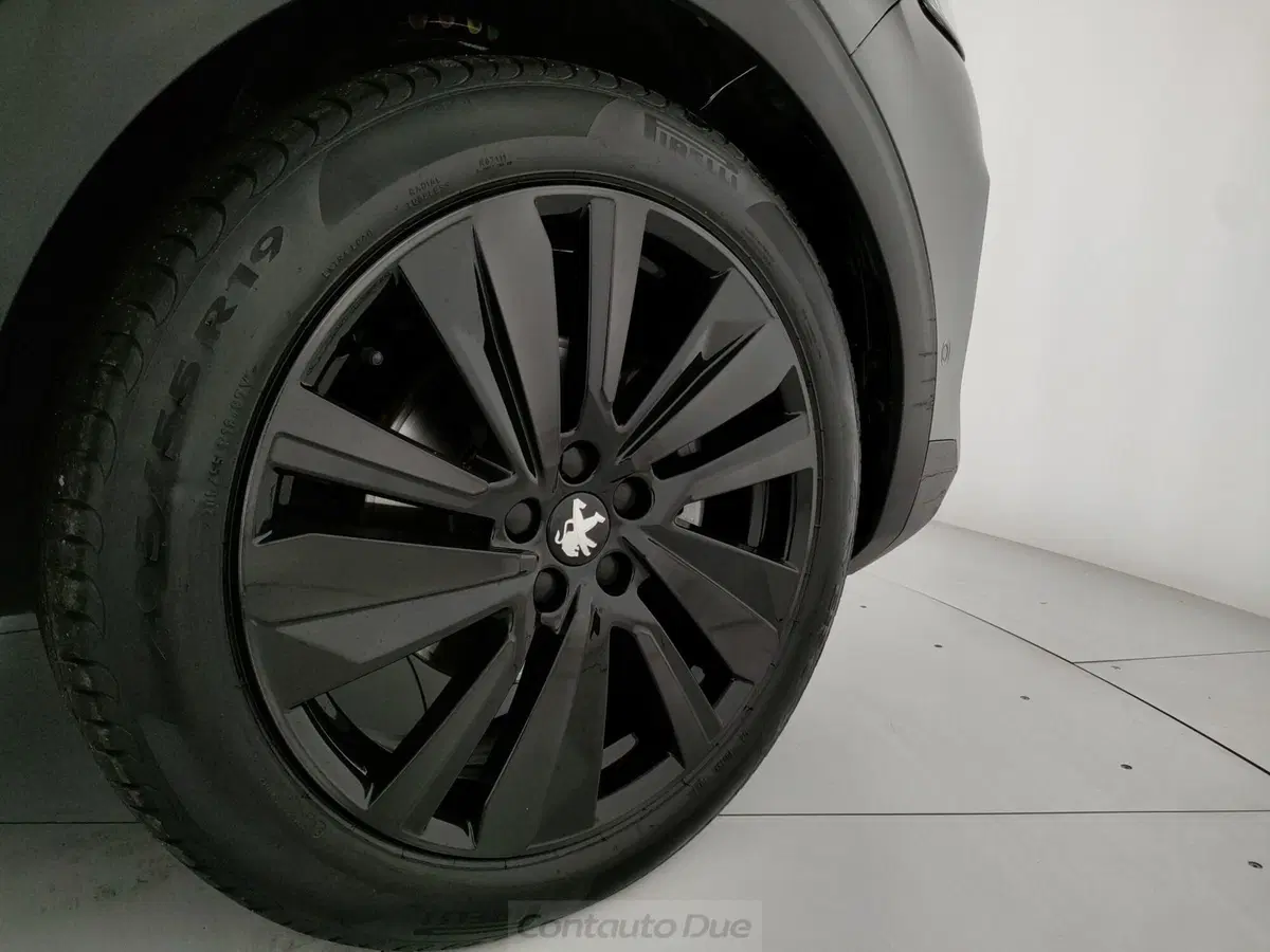 Peugeot 3008 usata a Caserta (9)