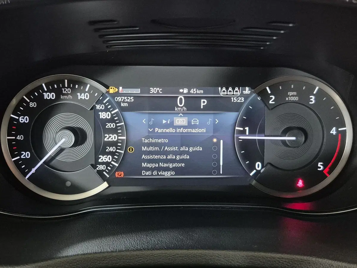 Jaguar E-Pace usata a Torino (13)