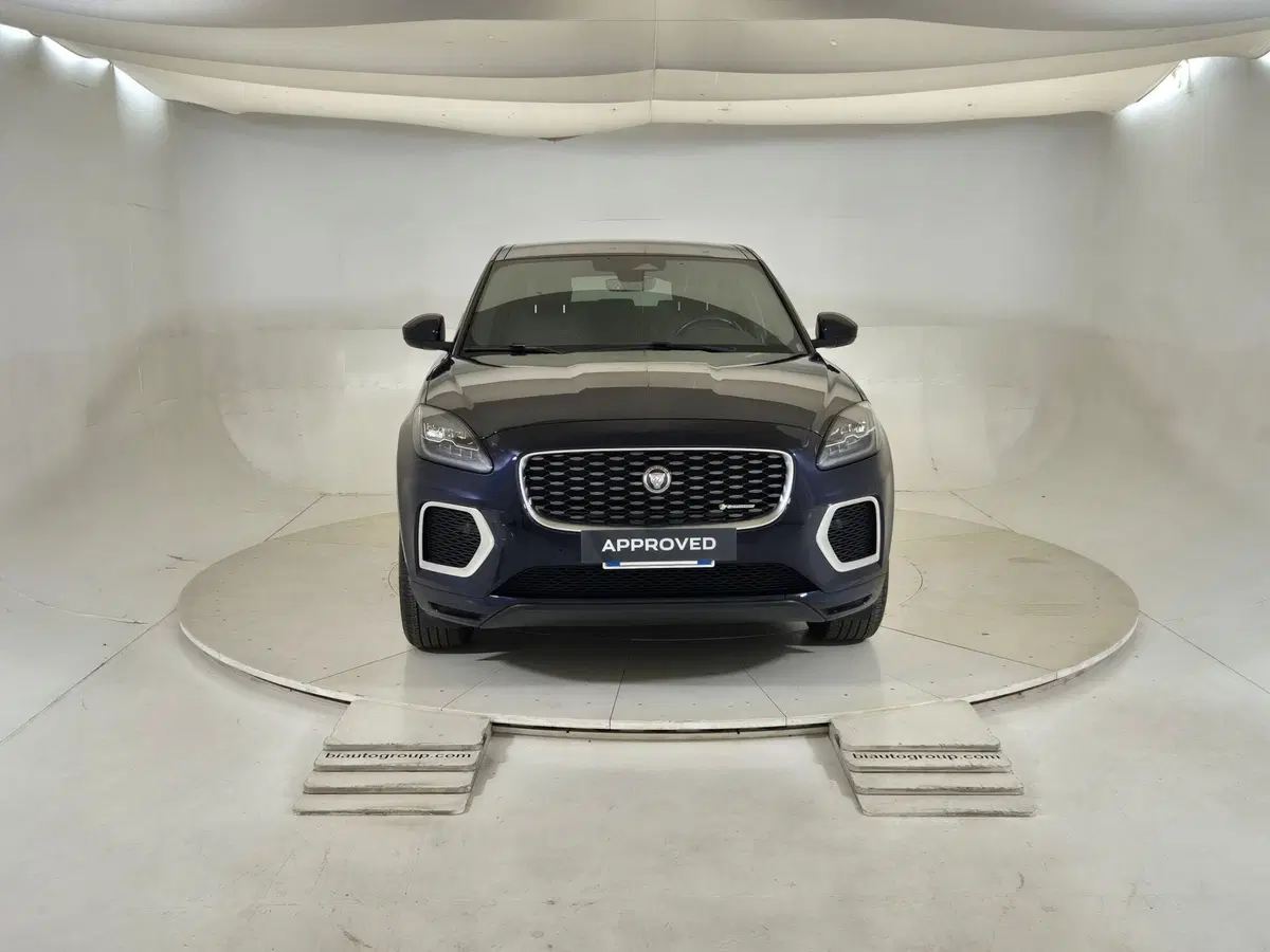 Jaguar E-Pace usata a Torino (8)