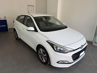 Hyundai i20 1.1 CRDi 5p. Classic del 2015 usata a Castellammare di Stabia