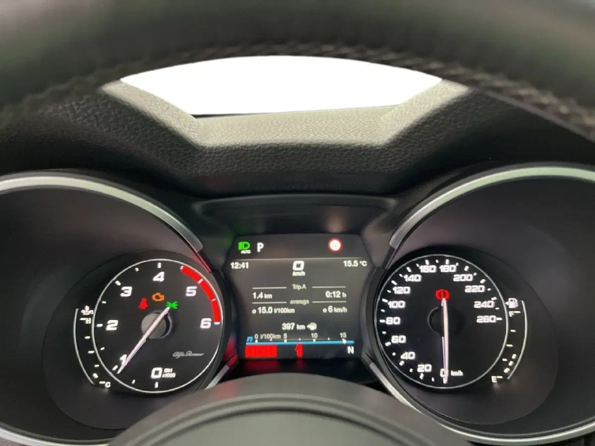 Alfa Romeo Stelvio usata a Torino (15)