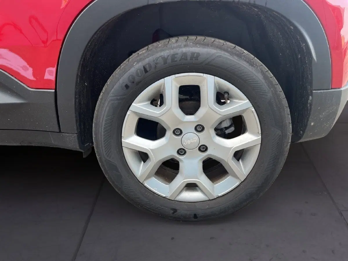 Jeep Avenger usata a Torino (8)
