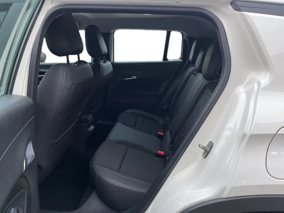 Jeep Avenger usata a Torino (6)