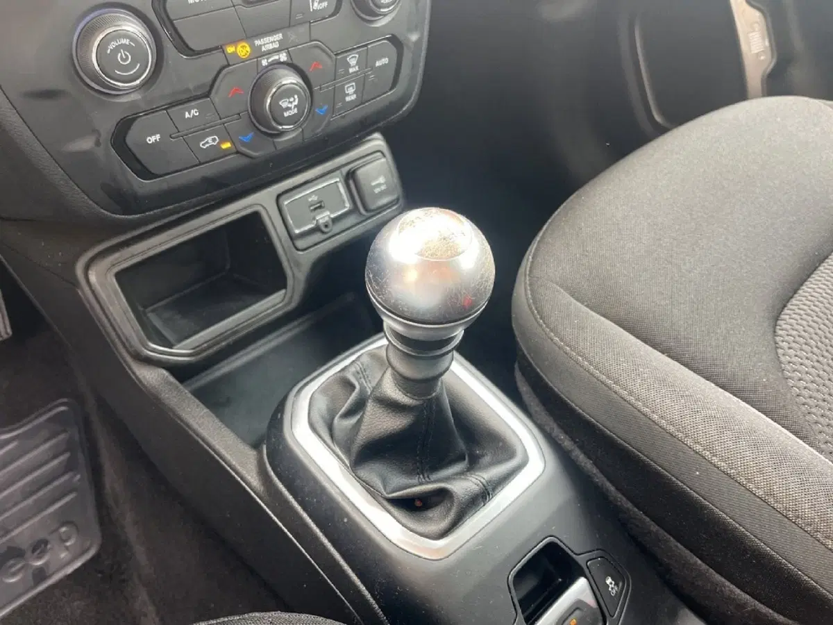 Jeep Renegade usata a Torino (13)